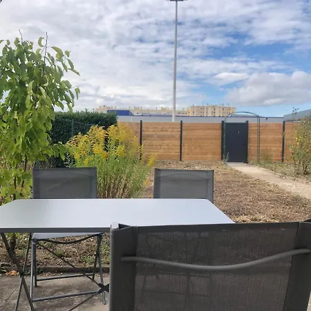 Chill And Sun, 2 Chambres Calme Avec Terrasse Et Parking Metz Extérieur photo